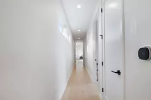 2912 E 13th St, Austin, TX 78702 - Photo 21