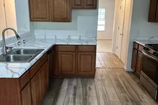 18312 Crestwind Ln, Elgin, TX 78621 - Photo 5