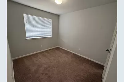 2924 Brand Iron Drive, San Marcos, TX 78666 - Photo 9