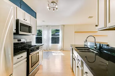 1193 Curve Street, Austin, TX 78702 - Photo 7