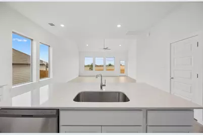 106 Divisadero Drive, Hutto, TX 78634 - Photo 11