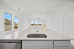 106 Divisadero Dr, Hutto, TX 78634 - Photo 11