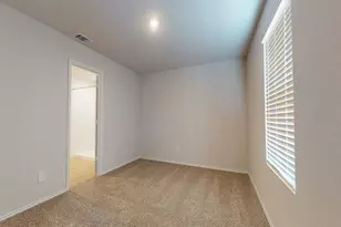 914 Indian Wy, Seguin, TX 78155 - Photo 15