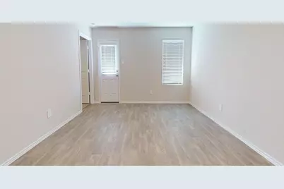 914 Indian Way, Seguin, TX 78155 - Photo 7