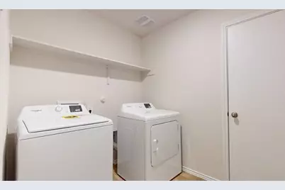 914 Indian Way Way, Seguin, TX 78155 - Photo 9