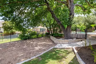 2134 Hilton Head Dr, Round Rock, TX 78664 - Photo 27