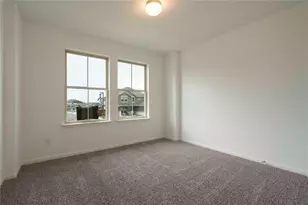 113 Caterpillar Dr, Georgetown, TX 78628 - Photo 13