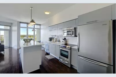 603 Davis Street #1011, Austin, TX 78701 - Photo 13