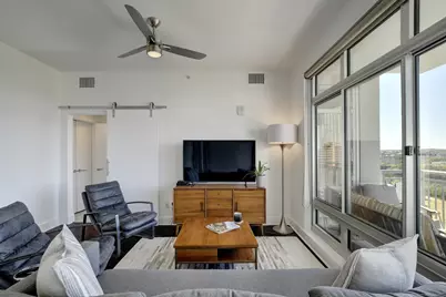 603 Davis Street #1011, Austin, TX 78701 - Photo 7
