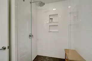 603 Davis St, Austin, TX 78701 - Photo 23