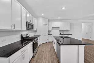 14124 Edna Maxine Walk, Del Valle, TX 78617 - Photo 3