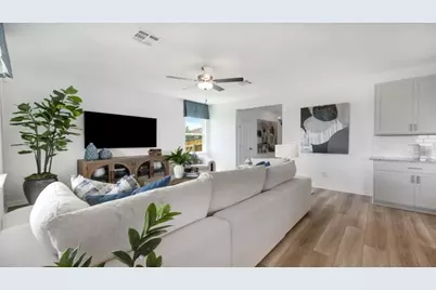 14124 Edna Maxine Walk, Del Valle, TX 78617 - Photo 13