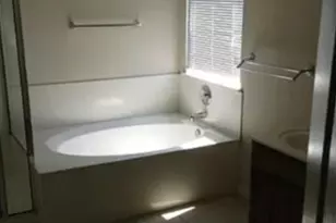 811 Shadow Creek Blvd, Buda, TX 78610 - Photo 9