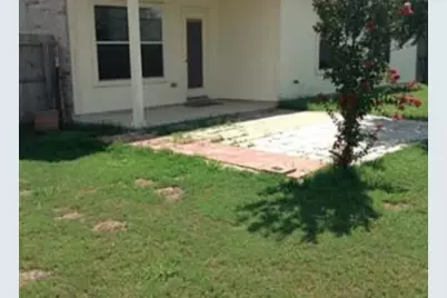 811 Shadow Creek Boulevard, Buda, TX 78610 - Photo 13