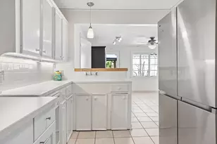 702 E 45th 1/2 St, Austin, TX 78751 - Photo 11