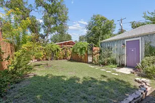 702 E 45th 1/2 St, Austin, TX 78751 - Photo 19