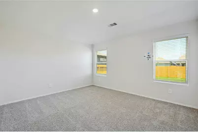 1711 Windsor Boulevard, Lockhart, TX 78644 - Photo 9