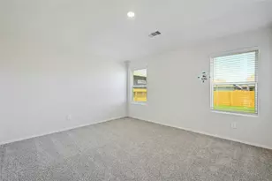 1711 Windsor Blvd, Lockhart, TX 78644 - Photo 9