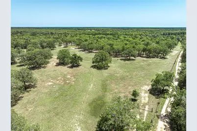 4638 Red Hollow Lane Lane, Smithville, TX 78957 - Photo 5