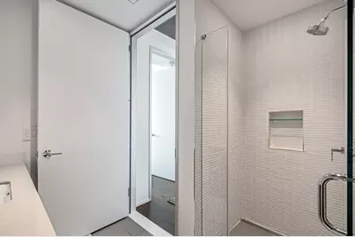 301 West Avenue #2009, Austin, TX 78701 - Photo 25