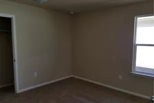 10300 Hatton Ln, Austin, TX 78754 - Photo 17