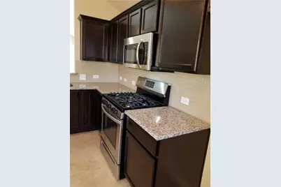 10300 Hatton Lane, Austin, TX 78754 - Photo 11