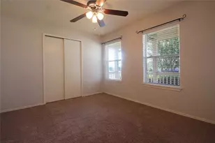 128 Challenger, Kyle, TX 78640 - Photo 15