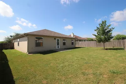128 Challenger, Kyle, TX 78640 - Photo 19
