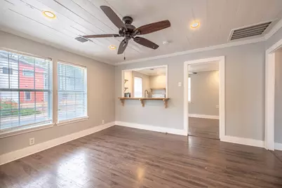 2100 E 2nd Street, Austin, TX 78702 - Photo 3