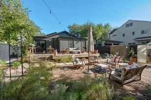 1110 Christie Dr, Austin, TX 78721 - Photo 27