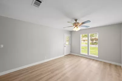 902 Emerald Wood Drive, Austin, TX 78745 - Photo 11