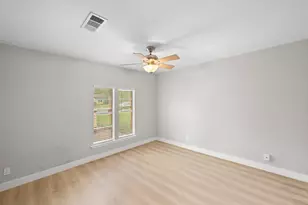 902 Emerald Wood Dr, Austin, TX 78745 - Photo 27