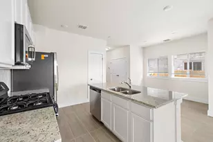 148 Yearling Wy, Georgetown, TX 78626 - Photo 3