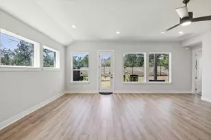 8408 Grenadier Dr, Austin, TX 78738 - Photo 9