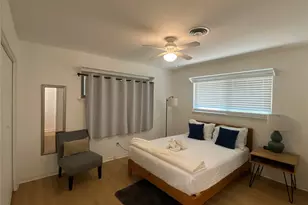 719 Harris Ave, Austin, TX 78705 - Photo 9