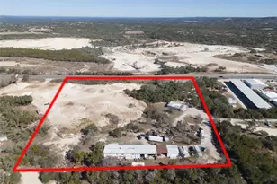 196 Southern Dr, Johnson City, TX 78636 - Photo 1