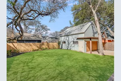 2704 Oakhurst Avenue, Austin, TX 78703 - Photo 19