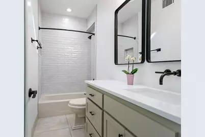 2704 Oakhurst Avenue, Austin, TX 78703 - Photo 13