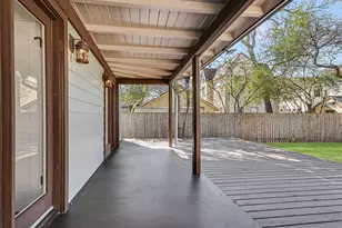 2704 Oakhurst Ave, Austin, TX 78703 - Photo 15