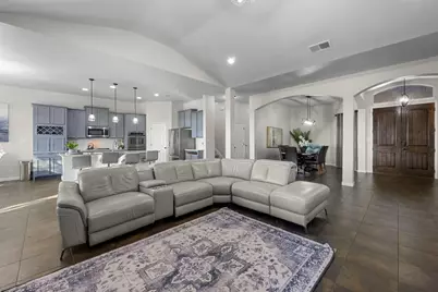 22112 Rock Wren Road, Spicewood, TX 78669 - Photo 9