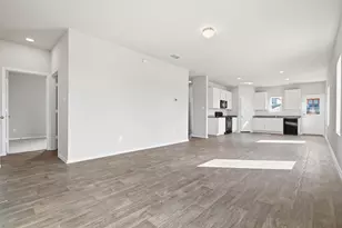 2326 Croaker Crk, San Antonio, TX 78245 - Photo 9