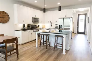 304 Winding Hollow Ln, Georgetown, TX 78628 - Photo 7