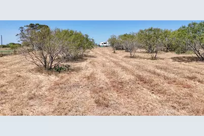 4049 Old Colony Line Road, Dale, TX 78616 - Photo 9