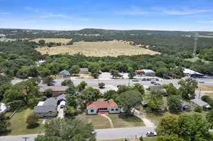 900 N Main St, Burnet, TX 78611 - Photo 3