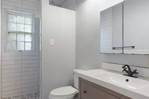 900 N Main St, Burnet, TX 78611 - Photo 19