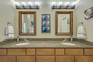 1314 Falcon Ledge Dr, Austin, TX 78746 - Photo 15