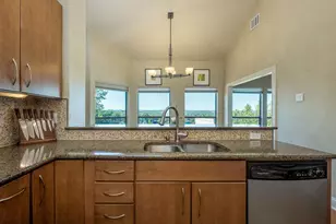 1314 Falcon Ledge Dr, Austin, TX 78746 - Photo 7