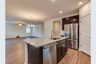 9401 Margaret Jewel Lane, Austin, TX 78748 - Photo 17