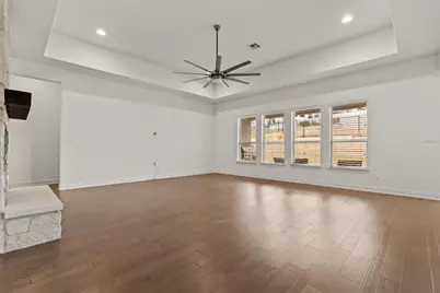 4705 Napoli Shore Drive, Leander, TX 78641 - Photo 11