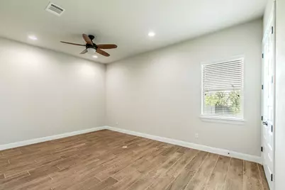112 Haven Cove, Hutto, TX 78634 - Photo 25